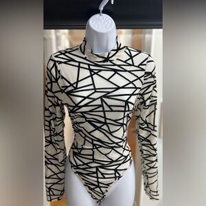 See through Mesh Bodysuit
Brand: Fashion Nova